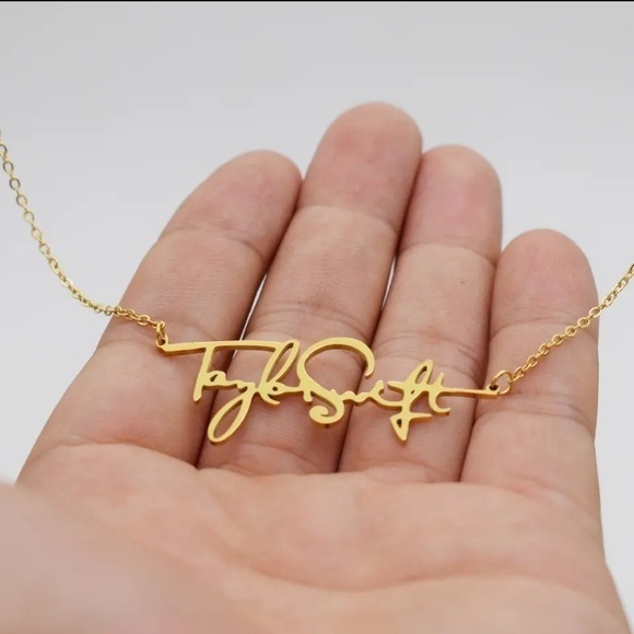 Stainless steel gold plated Taylor Swift Theme Necklace - Picture 4 of 6